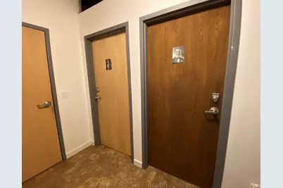 107 E Lincolnway, Valparaiso, IN 46383 - Photo 13