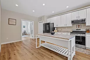 10296 Timberland Dr, Wheatfield, IN 46392 - Photo 11