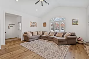 10296 Timberland Dr, Wheatfield, IN 46392 - Photo 5