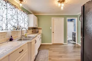 1795 S 350 E, Knox, IN 46534 - Photo 9