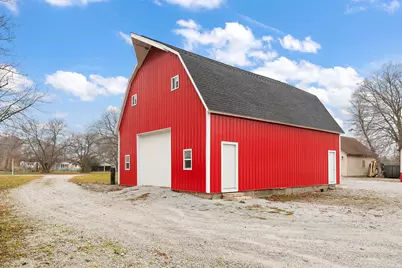 345 N 400 E, Valparaiso, IN 46383 - Photo 3