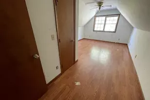 9710 Rustic Dr, Demotte, IN 46310 - Photo 15