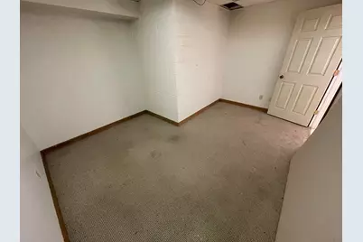 9710 Rustic Drive, Demotte, IN 46310 - Photo 21