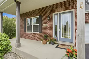 9163 W 103rd St, Saint John, IN 46373 - Photo 3