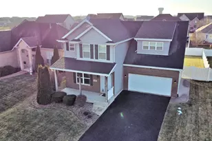 9163 W 103rd St, Saint John, IN 46373 - Photo 3