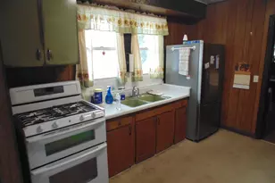 2901 Fairview Ave, Lake Station, IN 46405 - Photo 7