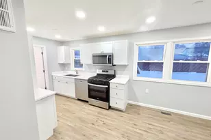 382 Pinewood Dr, Valparaiso, IN 46385 - Photo 17