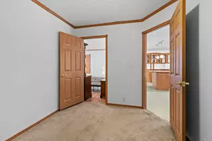 739 S Belford Rd, Hebron, IN 46341 - Photo 13