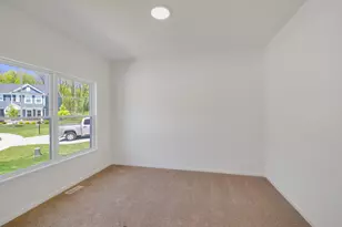 2303 Dunewood St, Portage, IN 46368 - Photo 5