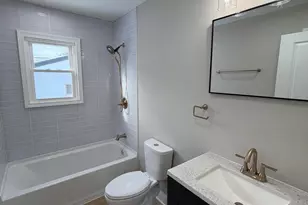 714 N Rensselaer St, Griffith, IN 46319 - Photo 13