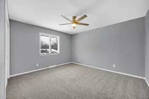 308 King Henry Dr, Schererville, IN 46375 - Photo 15