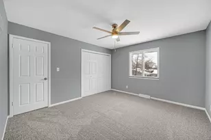 308 King Henry Dr, Schererville, IN 46375 - Photo 17