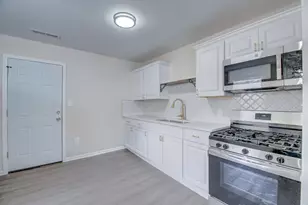 1000 Durbin St, Gary, IN 46406 - Photo 5