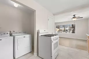 2782 Eleanor St, Portage, IN 46368 - Photo 9