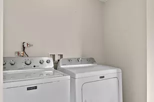 2782 Eleanor St, Portage, IN 46368 - Photo 11