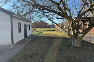 204 S Colorado St, Hobart, IN 46342 - Photo 19