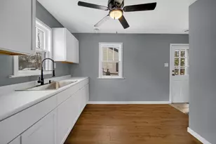 204 S Colorado St, Hobart, IN 46342 - Photo 3