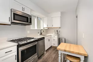 6519 E 4th Ave, Gary, IN 46403 - Photo 9