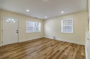 1121 Dekalb St, Gary, IN 46403 - Photo 7