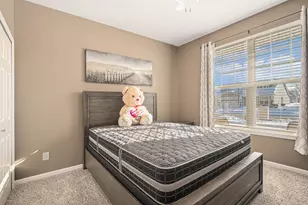 9186 Green Meadow Dr, Cedar Lake, IN 46303 - Photo 11