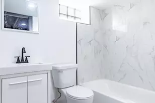 6806 Maryland Ave, Hammond, IN 46323 - Photo 29