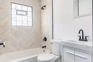 6806 Maryland Ave, Hammond, IN 46323 - Photo 21