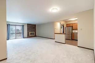 931 W Glen Park Ave, Griffith, IN 46319 - Photo 3