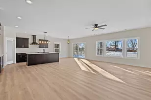 11960 Lilac St, Demotte, IN 46310 - Photo 13