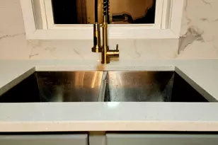 4344 Ryan Ct, Gary, IN 46403 - Photo 9