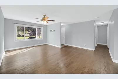 2684 W 61st Avenue, Merrillville, IN 46410 - Photo 7