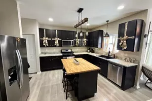 7614 E 120th Pl, Crown Point, IN 46307 - Photo 3