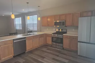 1036 Crimson Clover Way, Schererville, IN 46375 - Photo 7