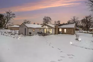 812 George St, Valparaiso, IN 46385 - Photo 3