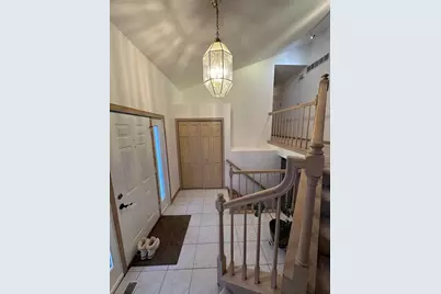 1518 W 96th Place, Crown Point, IN 46307 - Photo 5