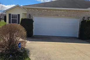 374 Glenallyn Dr, Valparaiso, IN 46383 - Photo 1