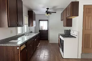 105 E Allen St, Kentland, IN 47951 - Photo 11