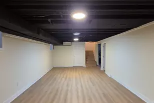 308 Pierce St, Gary, IN 46402 - Photo 17