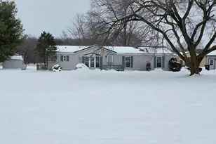 8461 N 600 W, Lake Village, IN 46349 - Photo 1