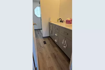 8461 N 600 W, Lake Village, IN 46349 - Photo 15