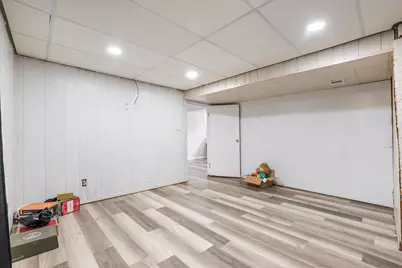 3030 N Lake Park Avenue, Hobart, IN 46342 - Photo 27