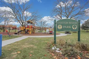 736 Cottonwood Dr, Dyer, IN 46311 - Photo 29