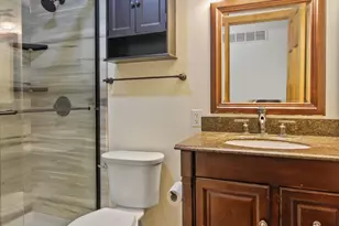 736 Cottonwood Dr, Dyer, IN 46311 - Photo 13