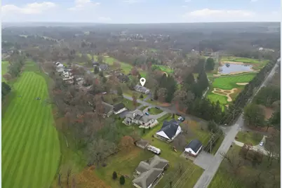 10906 Bunker Drive, Demotte, IN 46310 - Photo 7