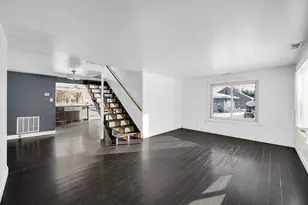 7111 Mississippi St, Merrillville, IN 46410 - Photo 9