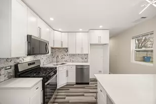 3730 W 20th Pl, Gary, IN 46404 - Photo 5