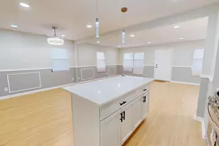 4252 W 21st Ave, Gary, IN 46404 - Photo 15