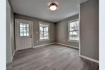 206 1/2 Ohio Street, La Porte, IN 46350 - Photo 3