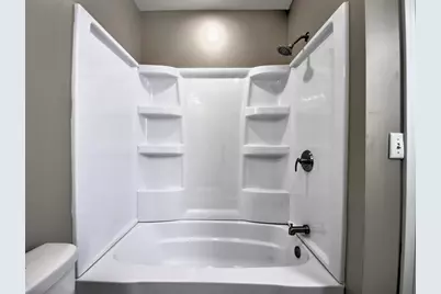 206 1/2 Ohio Street, La Porte, IN 46350 - Photo 13