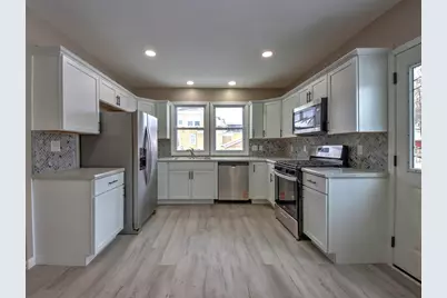 206 1/2 Ohio Street, La Porte, IN 46350 - Photo 7