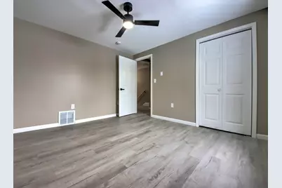 206 1/2 Ohio Street, La Porte, IN 46350 - Photo 17